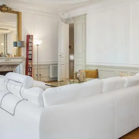 Arc De Triomphe - Luxury With A Sense Of * パリ