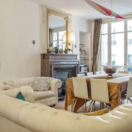 Arc De Triomphe - Luxury With A Sense Of アパート