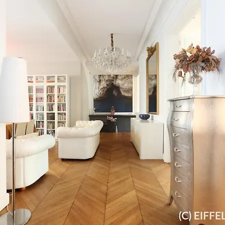Arc De Triomphe - Luxury With A Sense Of * Paris